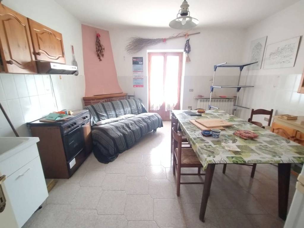 Appartamento a Tagliacozzo in via Camerata - Foto 5