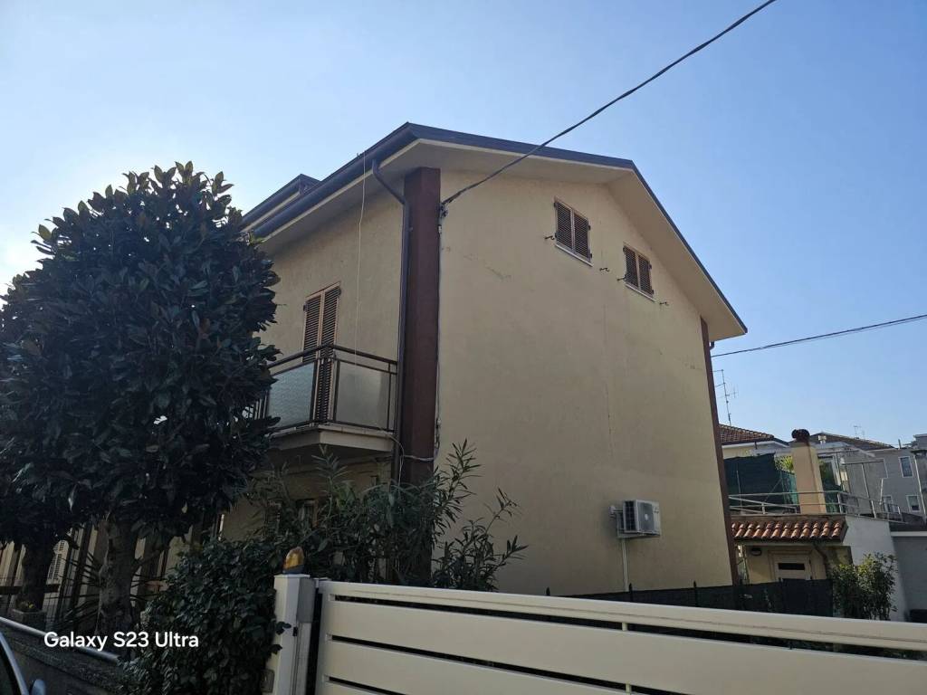 Villa a Pesaro in Via Degli Agricoltori, 18 - Foto 2