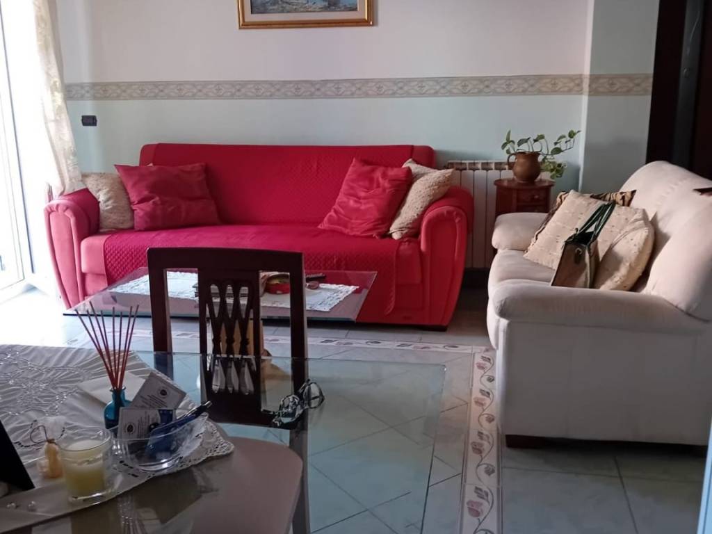 Appartamento a Bianco in Via Regina Elena - Foto 3