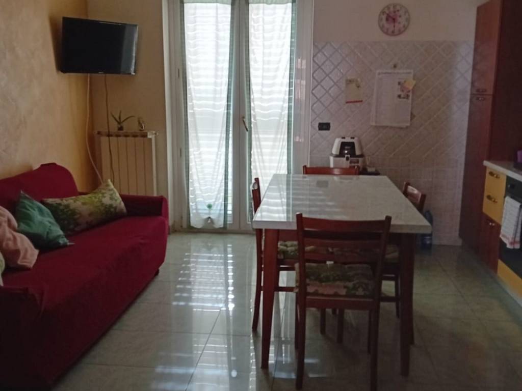 Appartamento a Bianco in Via Regina Elena - Foto 4