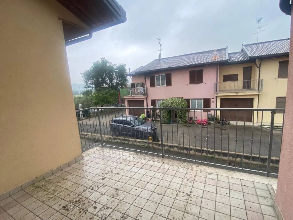Villa a Osimo in Via Di Jesi S.N.C. - Foto 2