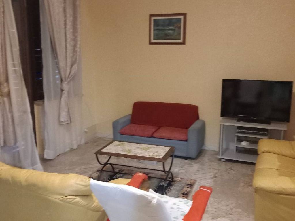 Appartamento a Bianco in Viale Giacomo Matteotti - Foto 3