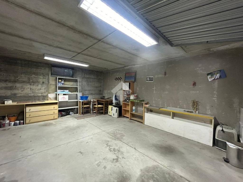 Box / garage a Bolano in Via Tinetto, 2 - Foto 3