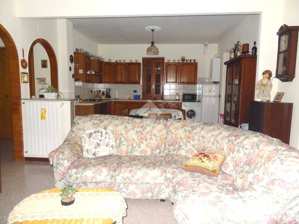 Appartamento a San giorgio del sannio in VIA DEL POZZO PIANO, 11 - Foto 2