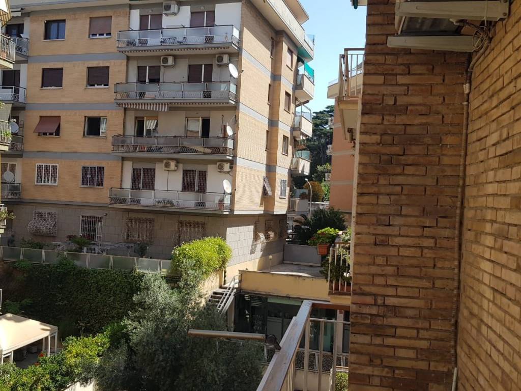 Appartamento a Roma in Via Tommaso da Celano - Foto 3