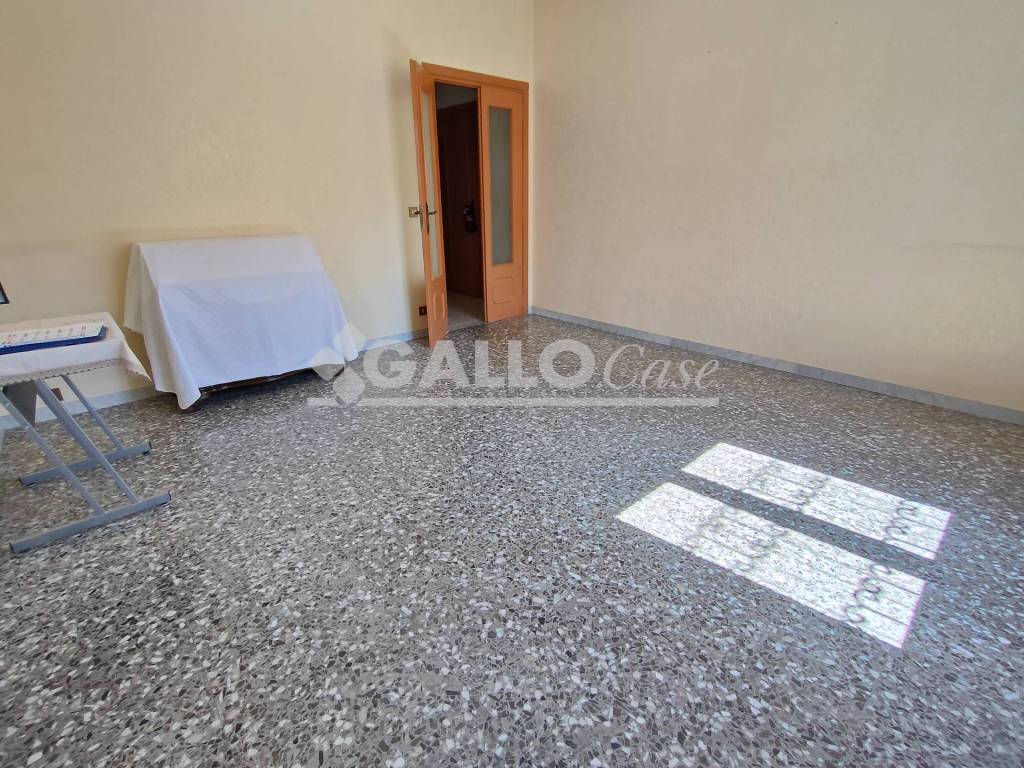 Appartamento a Cosenza in Via Ugo Spirito traversa Via Popilia - Foto 2