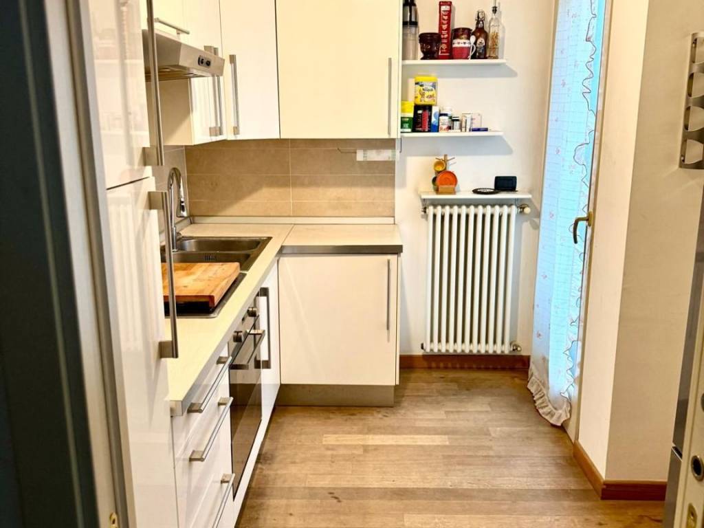Appartamento a Asti in Via Cornelia Cotta - Foto 5