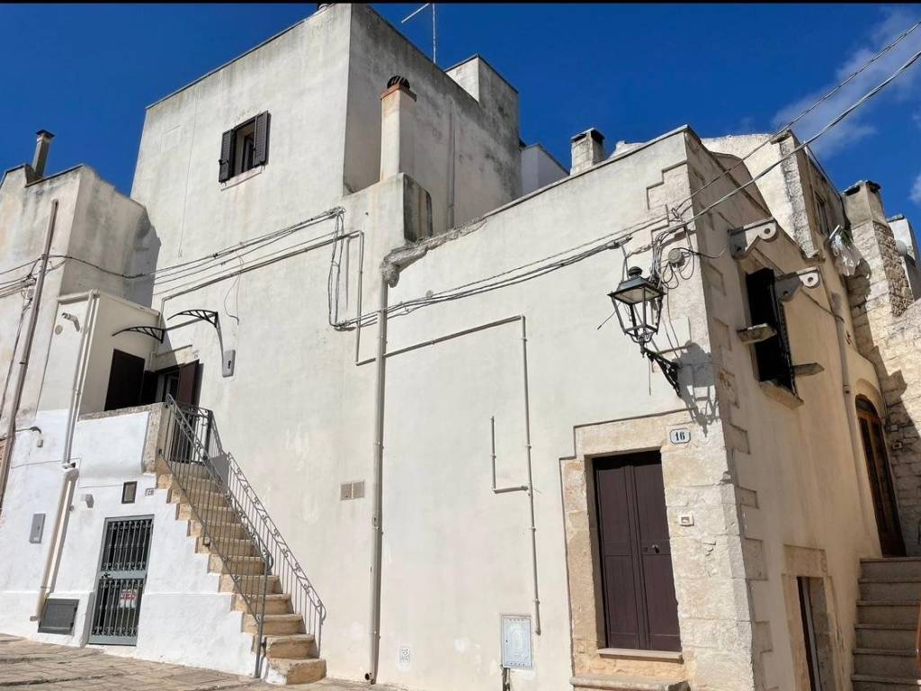 Appartamento a Ceglie messapica in Via Vitale - Foto 4
