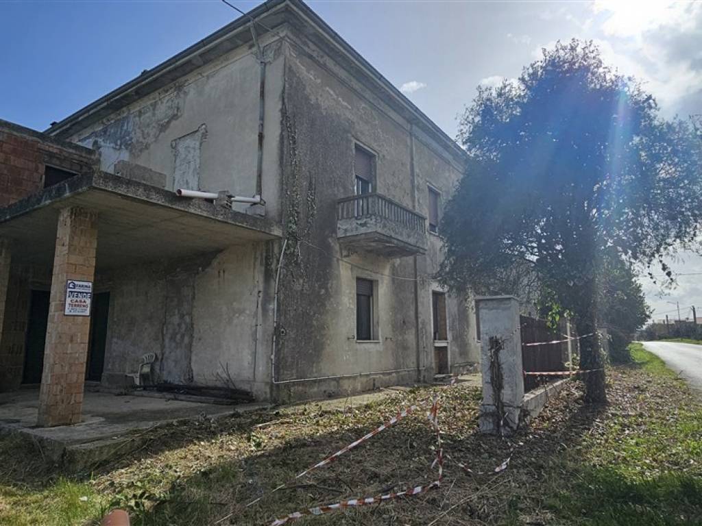 Casa indipendente a Rocca san giovanni in Strada Comunale Pisciarelli - Foto 4