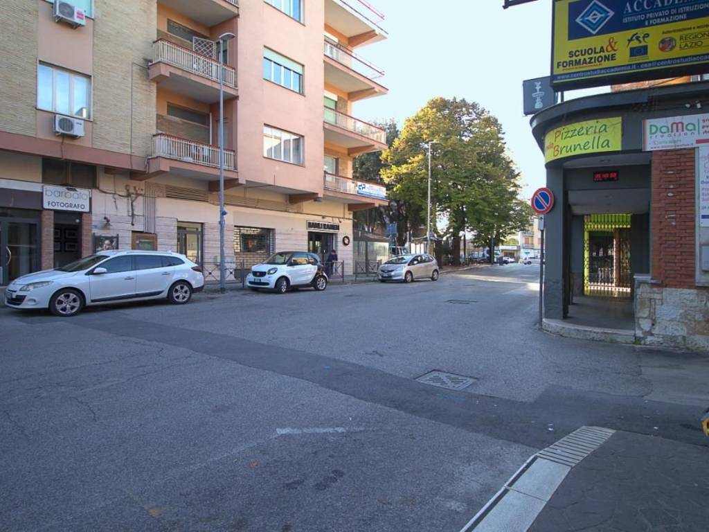 Immobile a Frosinone in Via Tiburtina, 178 - Foto 4