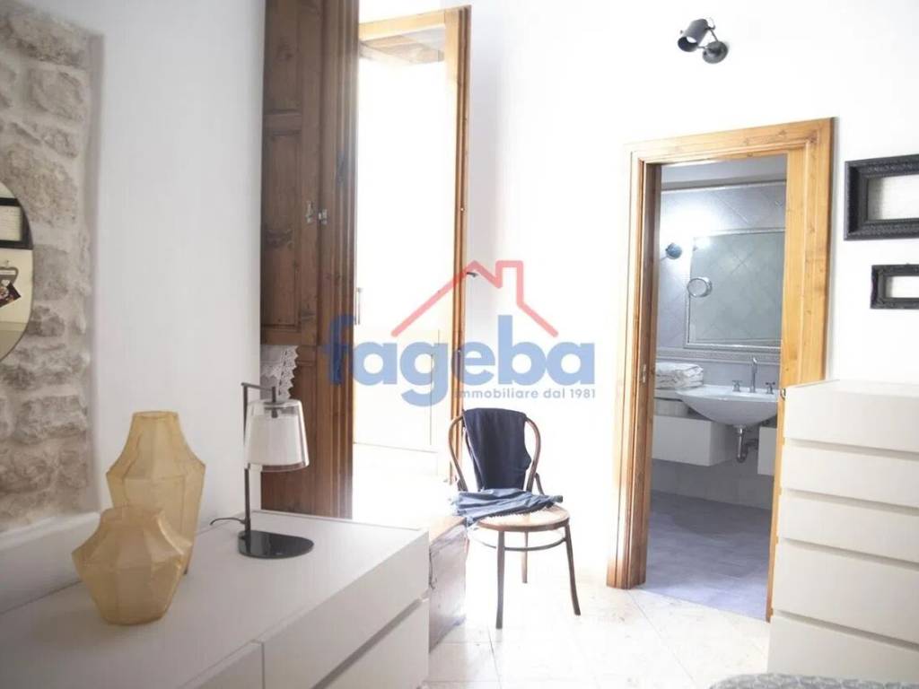 Casa indipendente a Trani in Via Porta Antica, 19 - Foto 5