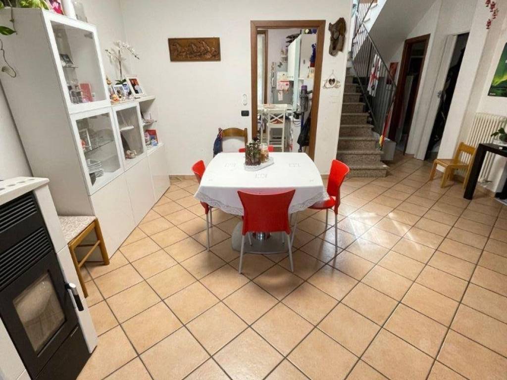 Villetta a schiera a Mordano in Via Fluno - Foto 5