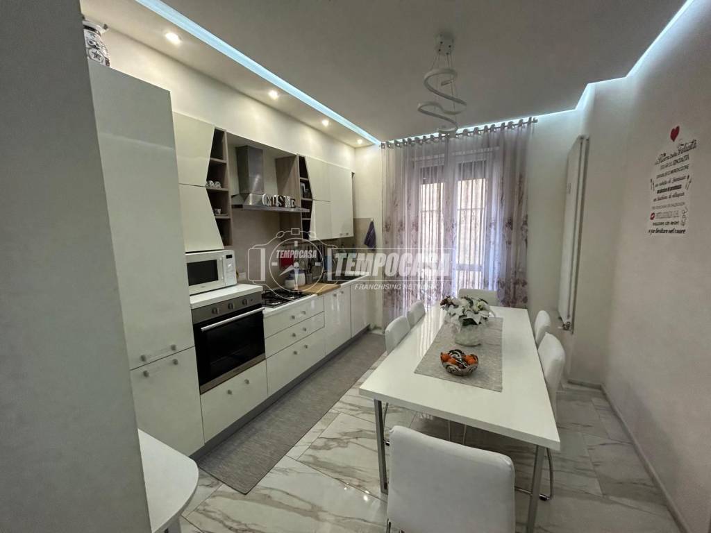 Appartamento a Asti in Via Montebruno 8 - Foto 4