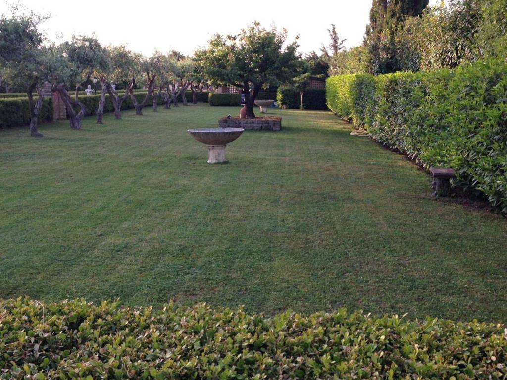 Villa a Capaccio paestum in Via Feudo Vignone S.N.C. - Foto 2