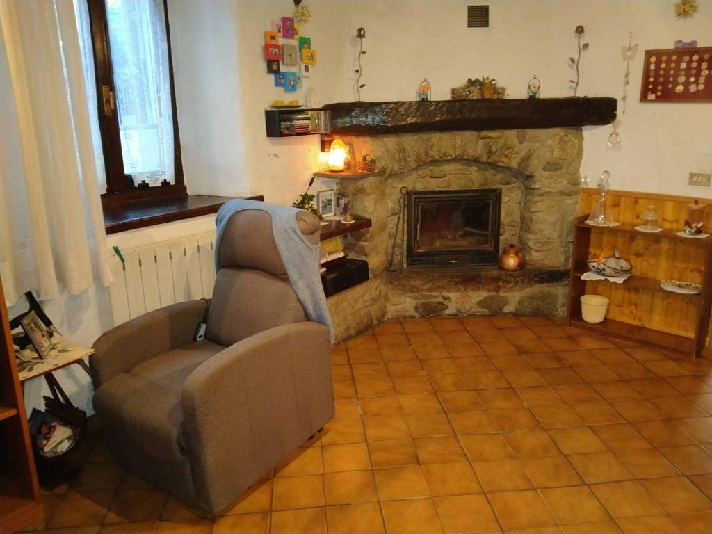 Casa indipendente a Daverio in Via dell'Industria, 1 - Foto 2