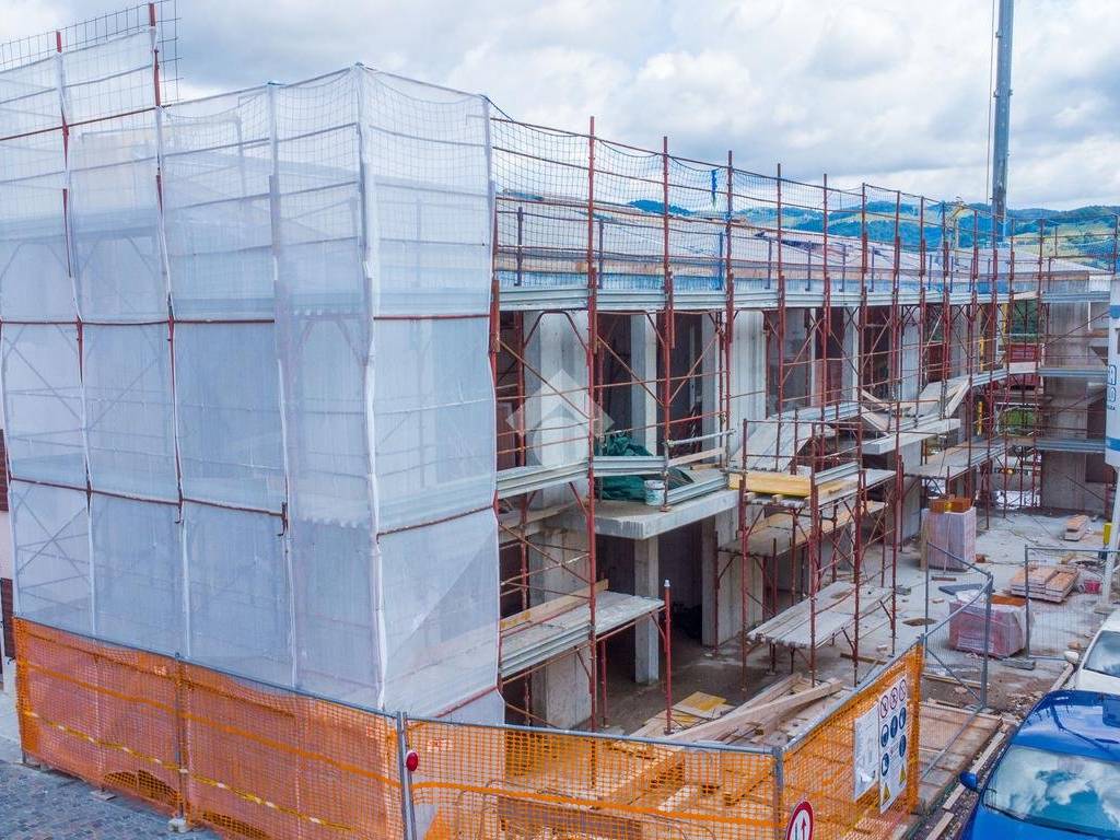 Appartamento a Erbezzo in Via Roma, 46 - Foto 5