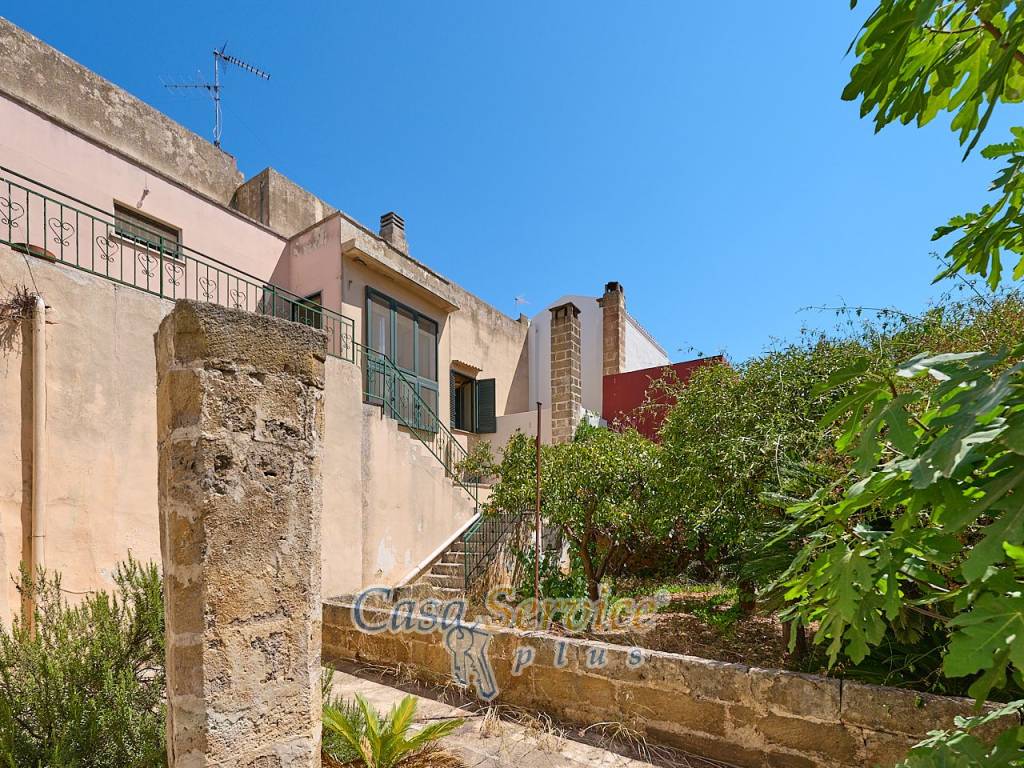 Casa indipendente a Alezio in Via Stanislao Senape De Pace - Foto 4