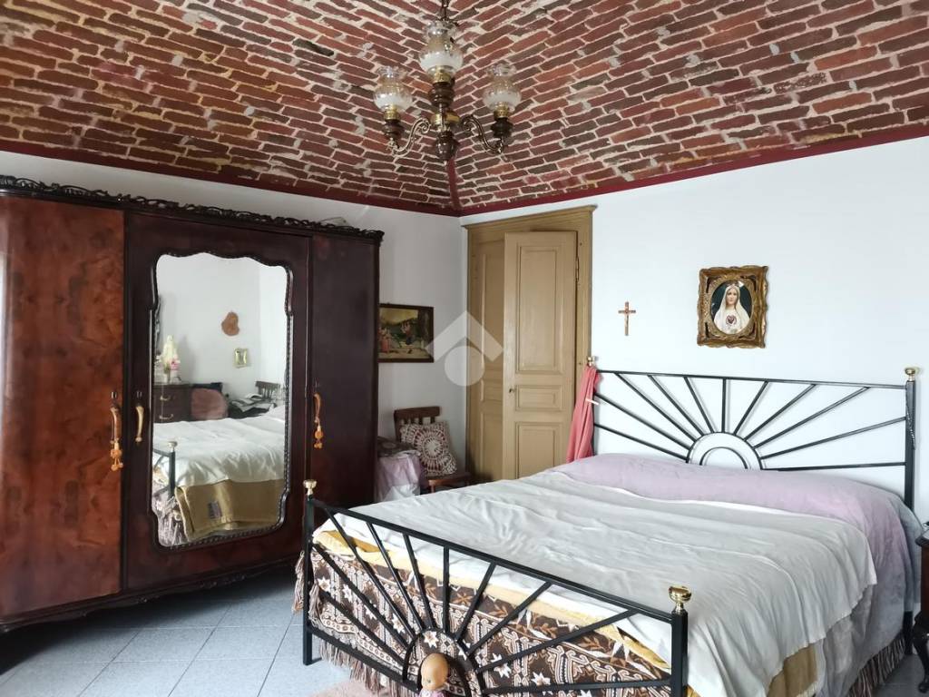 Casa indipendente a Mezzana mortigliengo in Fraz. Ubertino - Foto 3