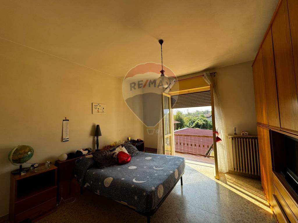 Villa a Lonate pozzolo in via Carlo Goldoni, 7 - Foto 4