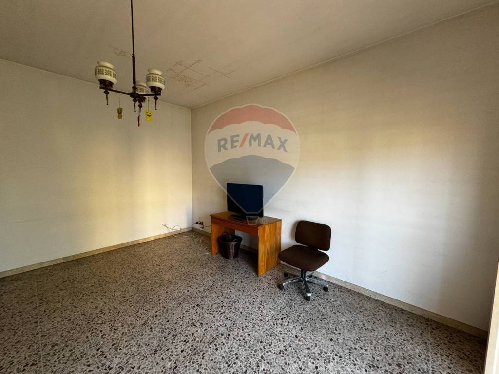 Villa a Lonate pozzolo in via Carlo Goldoni, 7 - Foto 5