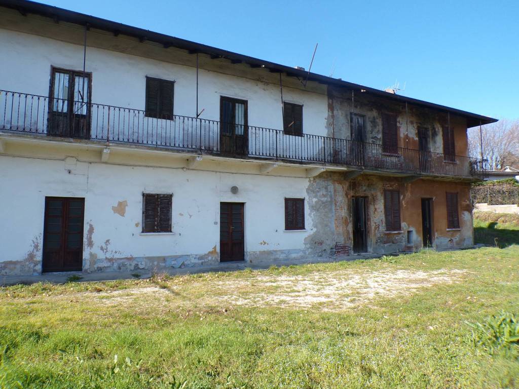 Rustico / casale a Vergiate - Foto 2