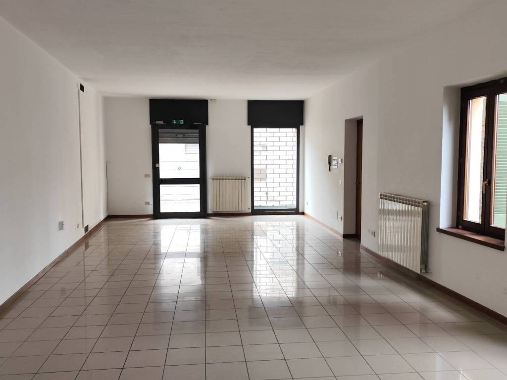 Immobile a Lomazzo in Via Ugo Foscolo - Foto 2