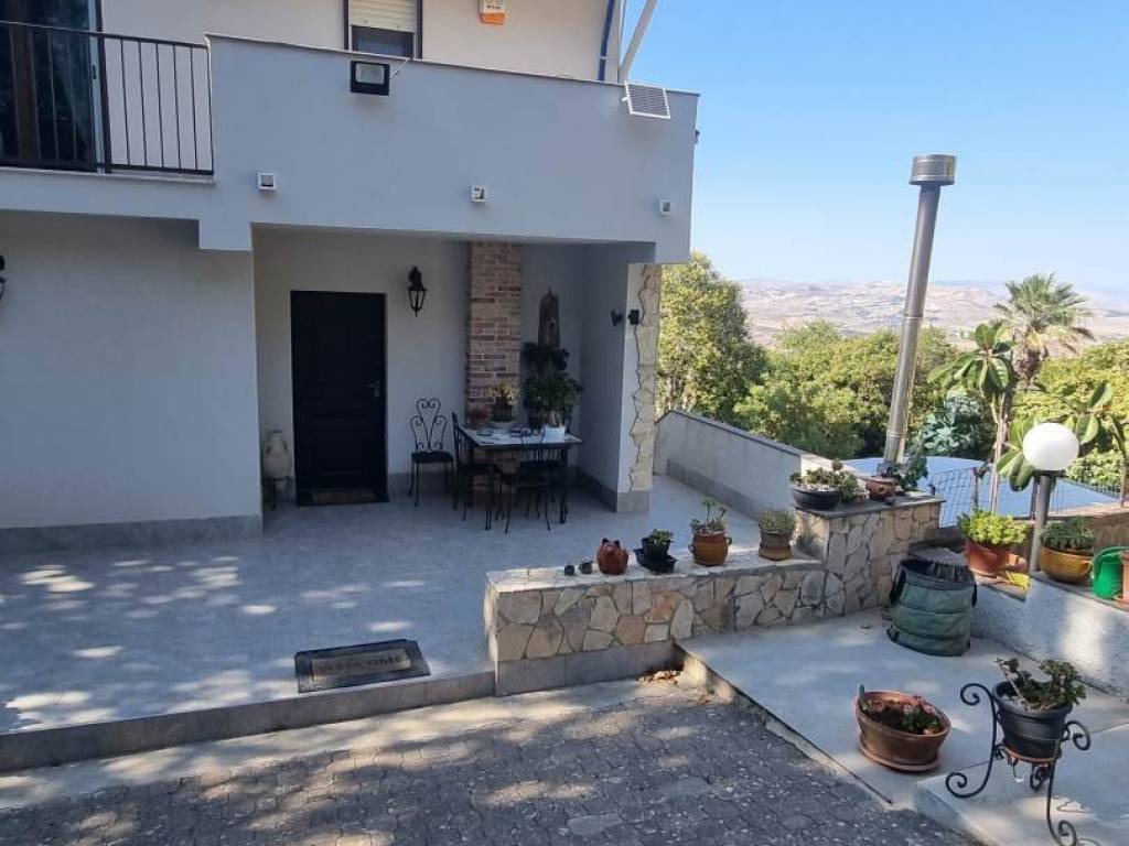 Villa a Caltanissetta in via giacomo cusmano - Foto 2