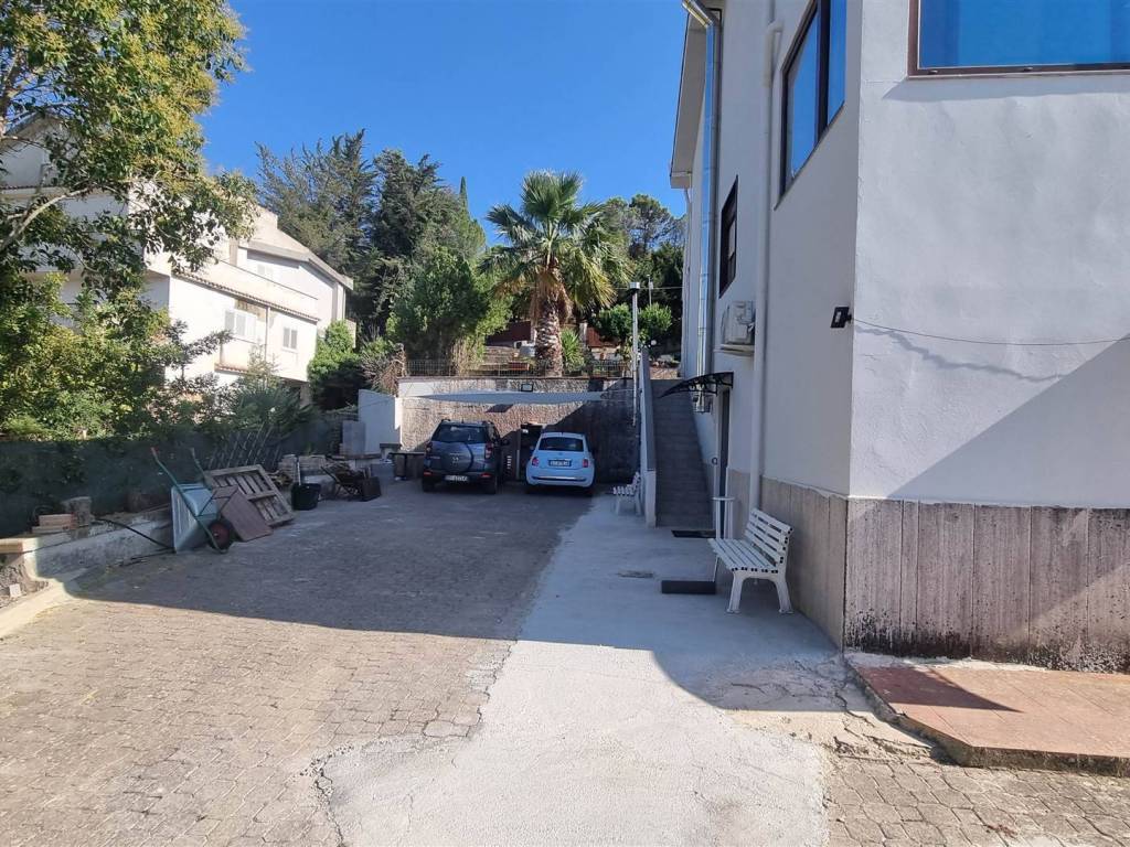 Villa a Caltanissetta in via giacomo cusmano - Foto 3