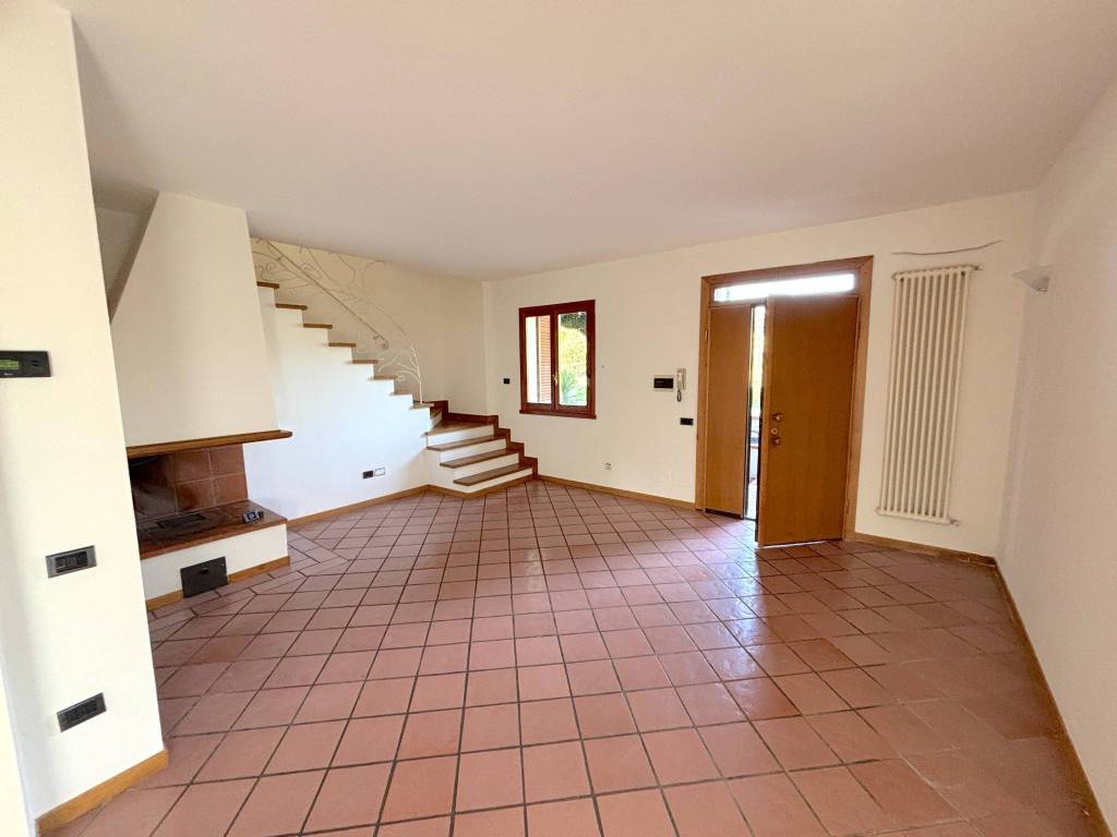 Villa a Montemurlo in Via Bagnolo di Sopra - Foto 2