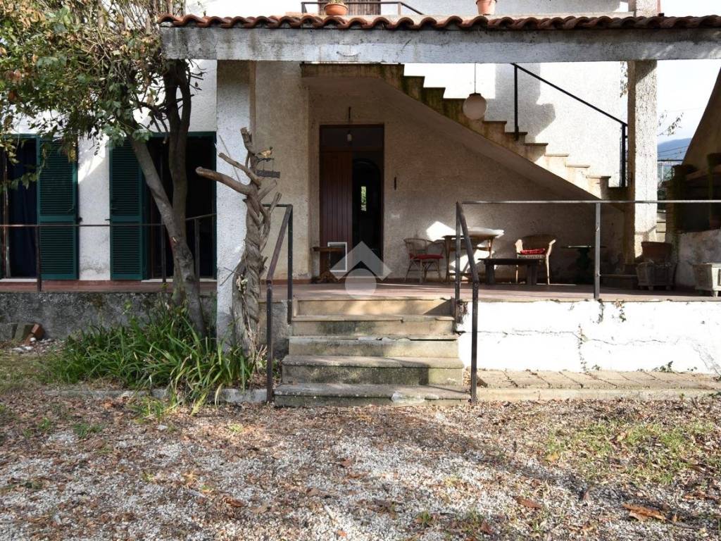 Casa indipendente a Sezze in VIA MELOGROSSO - Foto 2