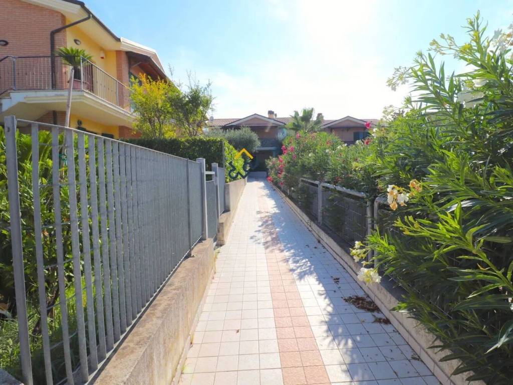 Appartamento a San benedetto del tronto in Via Garfagnana, 1 - Foto 3