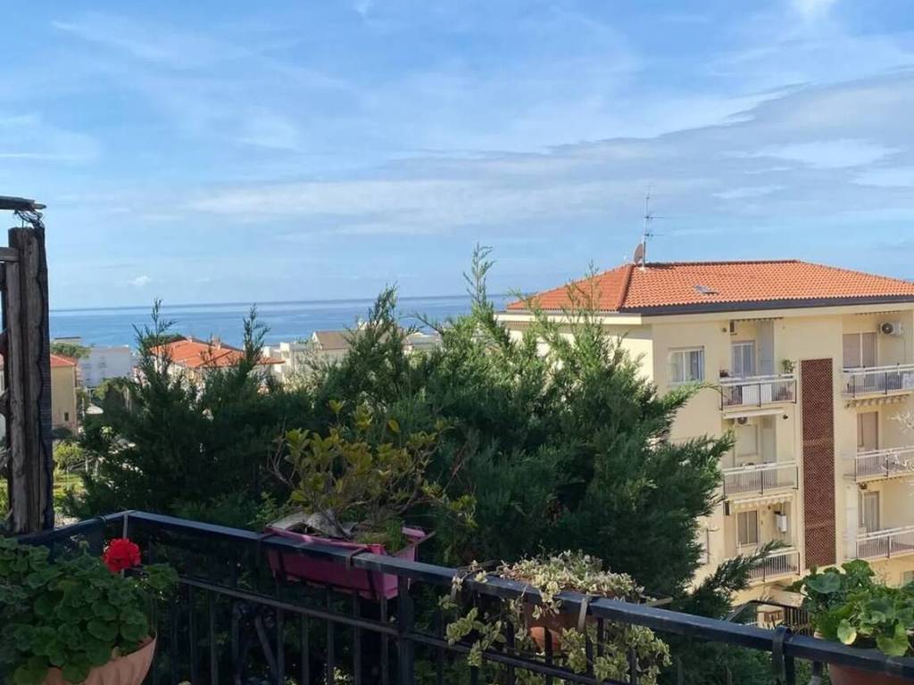 Villa a Sperlonga in Via Roma, 498 - Foto 3