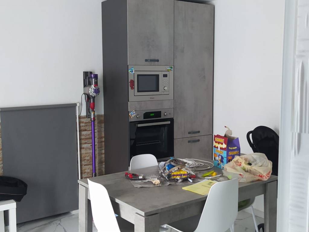 Appartamento a Salerno in Via Giosuè di Giacomo - Foto 5