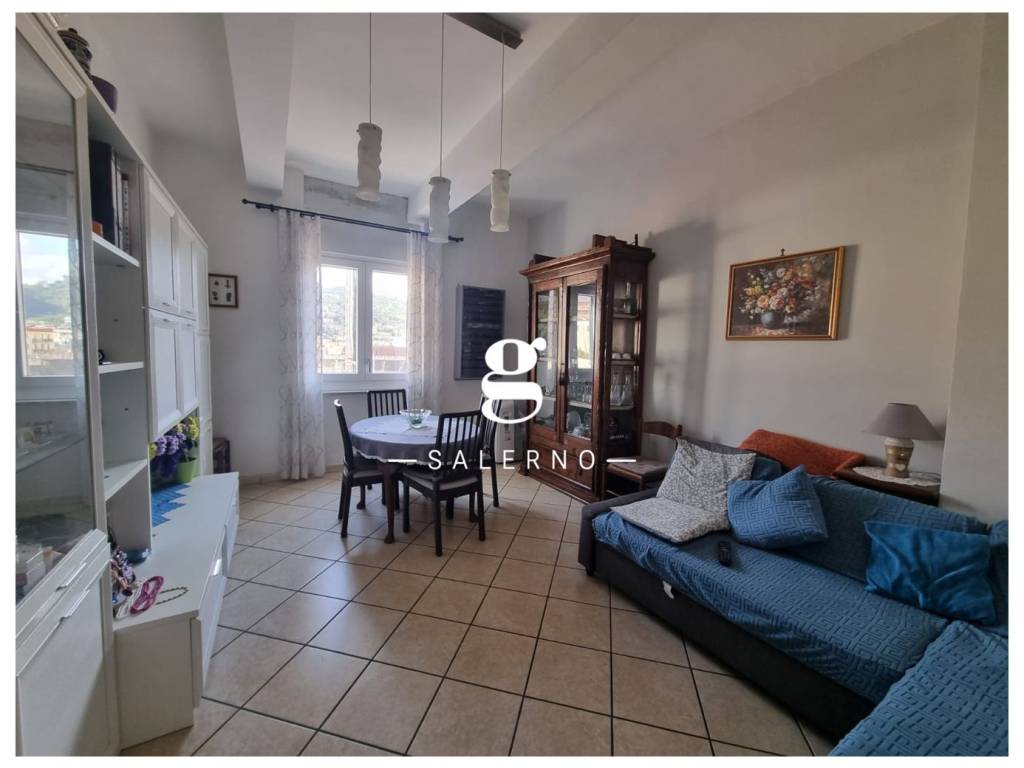 Appartamento a Salerno in Via Mario Mascia - Foto 2