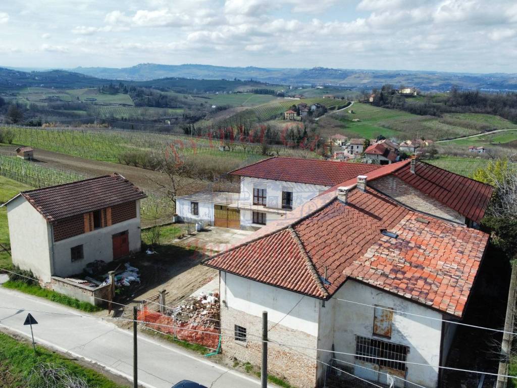 Rustico / casale a Castagnole delle lanze in Via Santa Maria - Foto 4