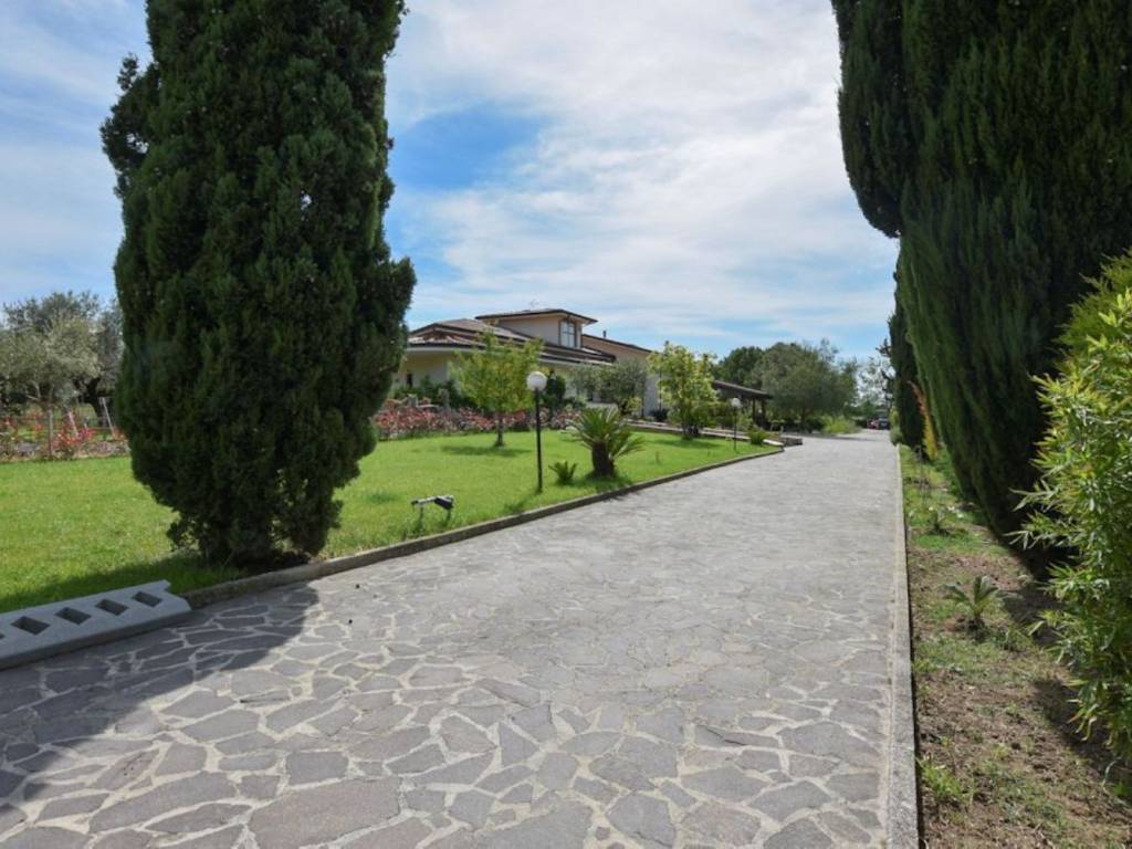 Villa a Capaccio paestum in Via Sabatella Scigliati S.N.C. - Foto 5