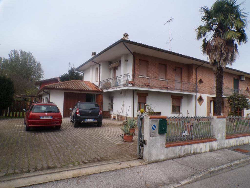 Casa indipendente a Fiscaglia in Via Donatori di Sangue, 23 - Foto 2