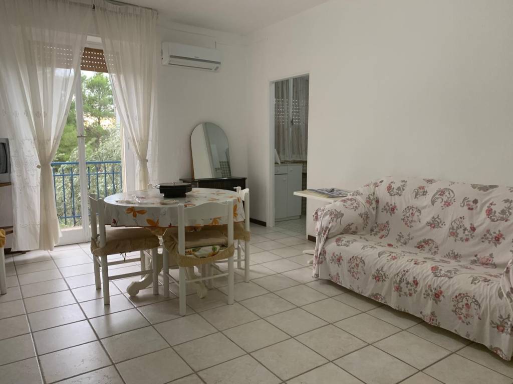 Appartamento a Vico del gargano in Via Valle delle Noci - Foto 2