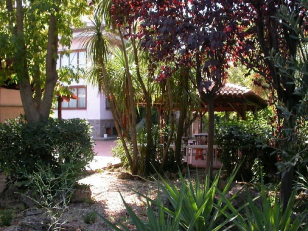 Villa a Montecorvino pugliano in Area Residenziale Pratole Montecorvino Pugliano - Foto 3