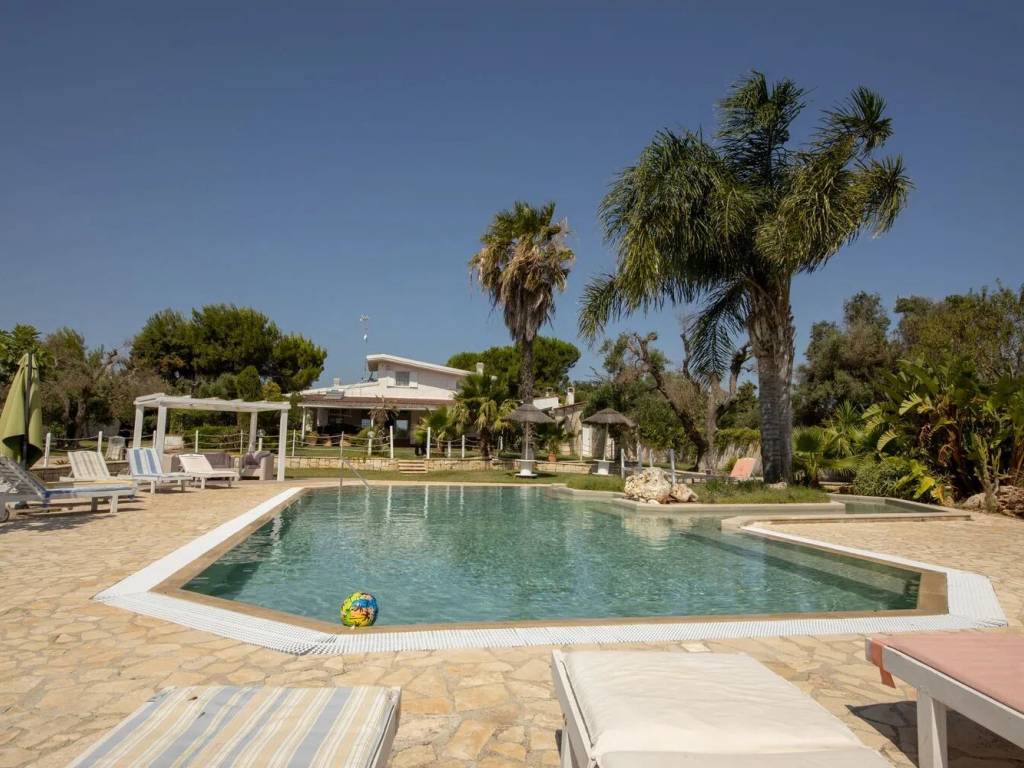 Villa a Carovigno in Contrada Colombo - Foto 2
