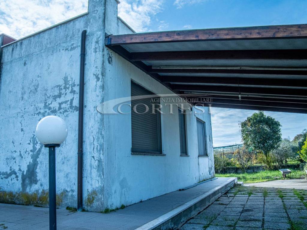 Villa a Mondolfo in Via del Buzzo - Foto 2