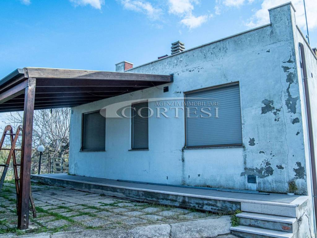 Villa a Mondolfo in Via del Buzzo - Foto 4