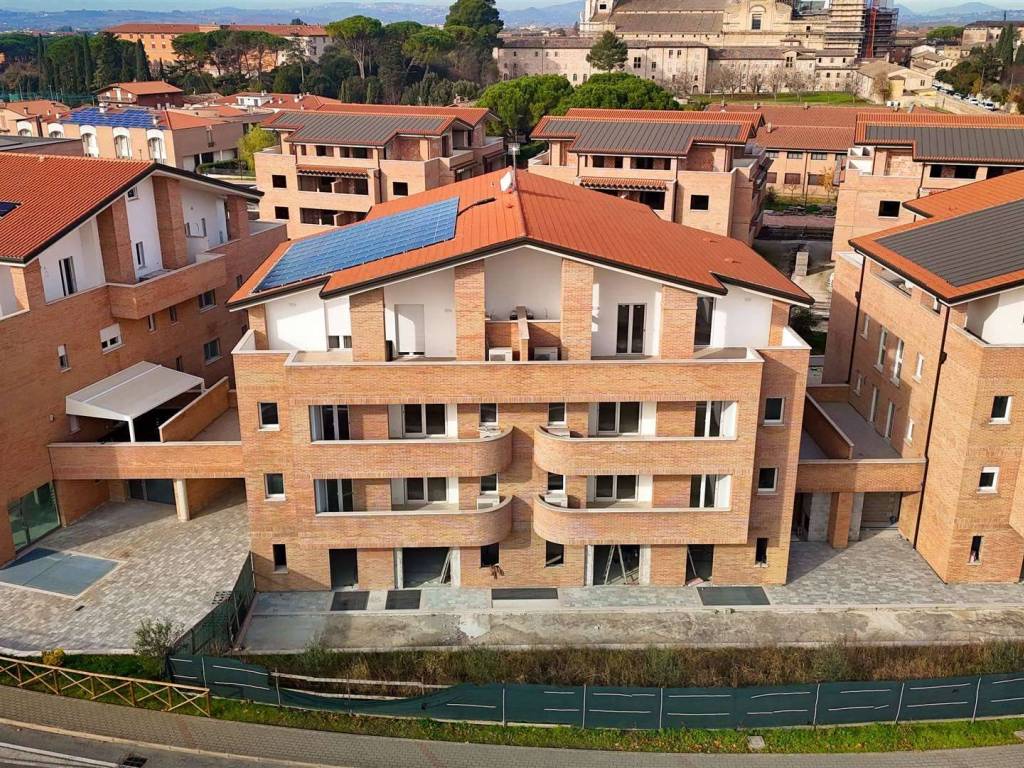 Appartamento a Assisi in Via Fratelli Andrea e Nazzareno Matteucci - Foto 2