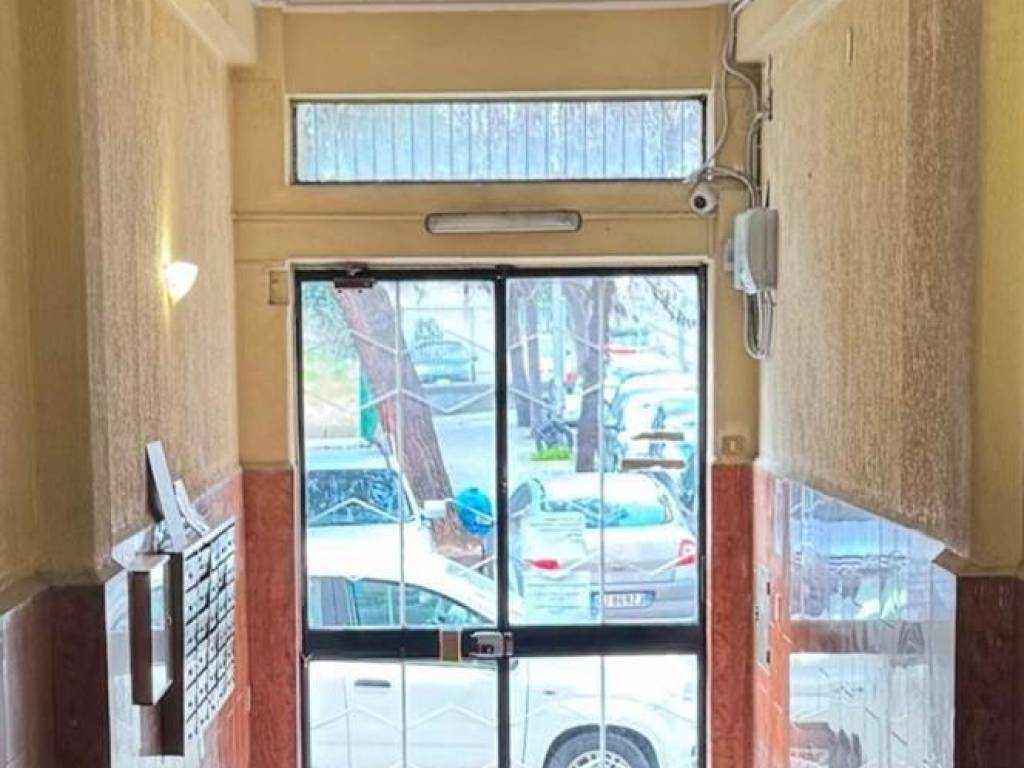 Appartamento a Cosenza in via Medaglie d'oro , 42 - Foto 3