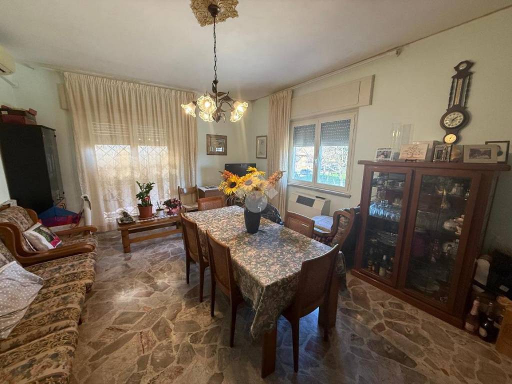 Appartamento a Aprilia in Via marco aurelio, 32 - Foto 5
