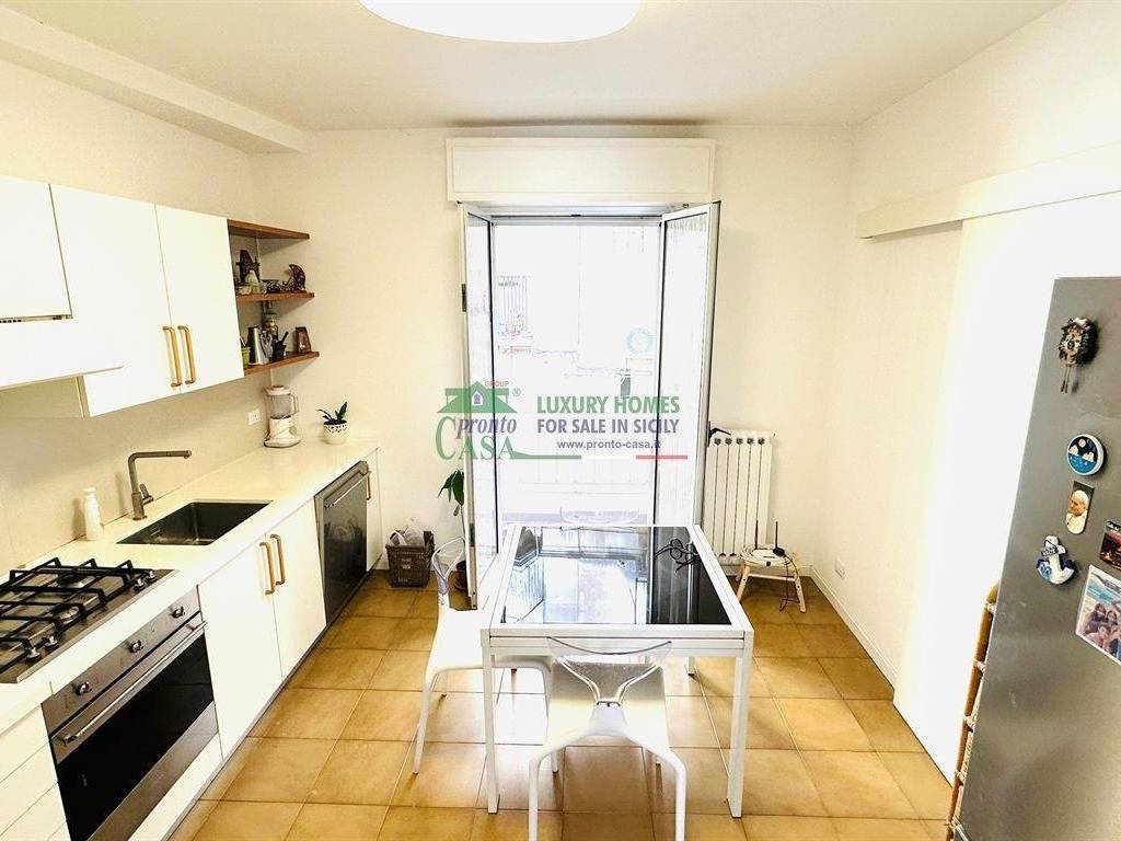 Appartamento a Ragusa in VIA CARLO ALBERTO DALLA CHIESA, 6 - Foto 3
