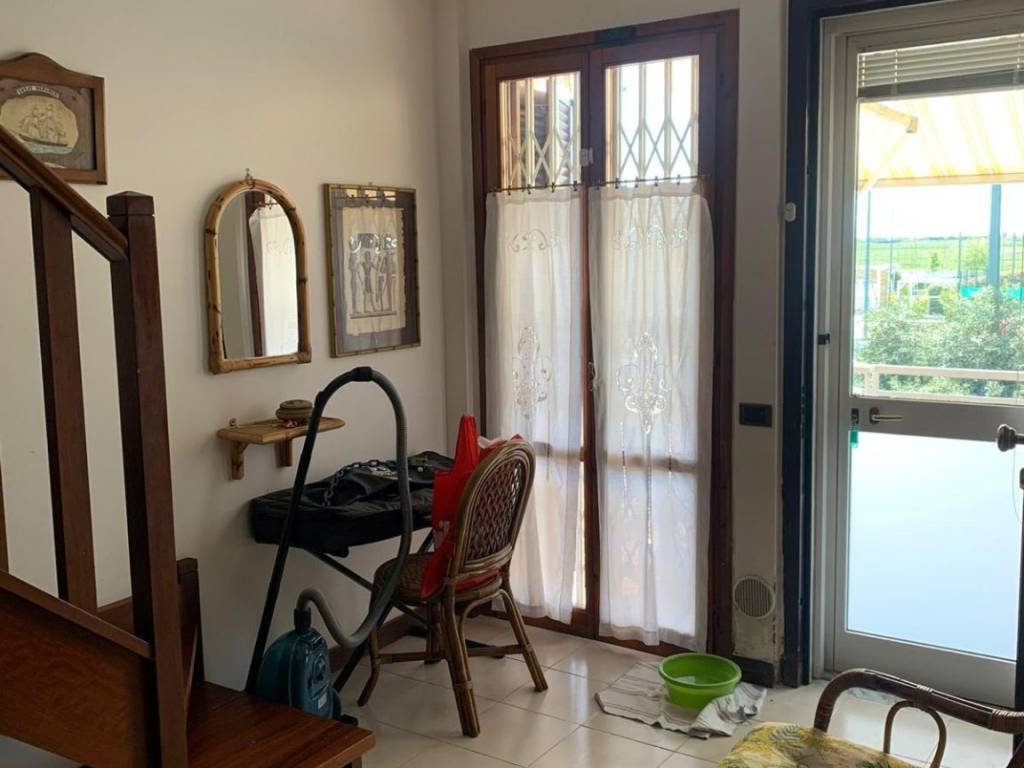 Villetta a schiera a Luni in Via Fratelli Rosselli, 163 - Foto 2