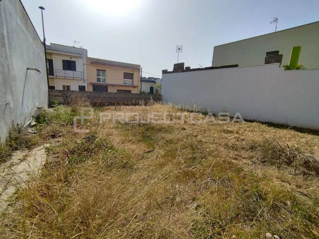 Terreno a Supersano in Via V. Alfieri - Foto 2