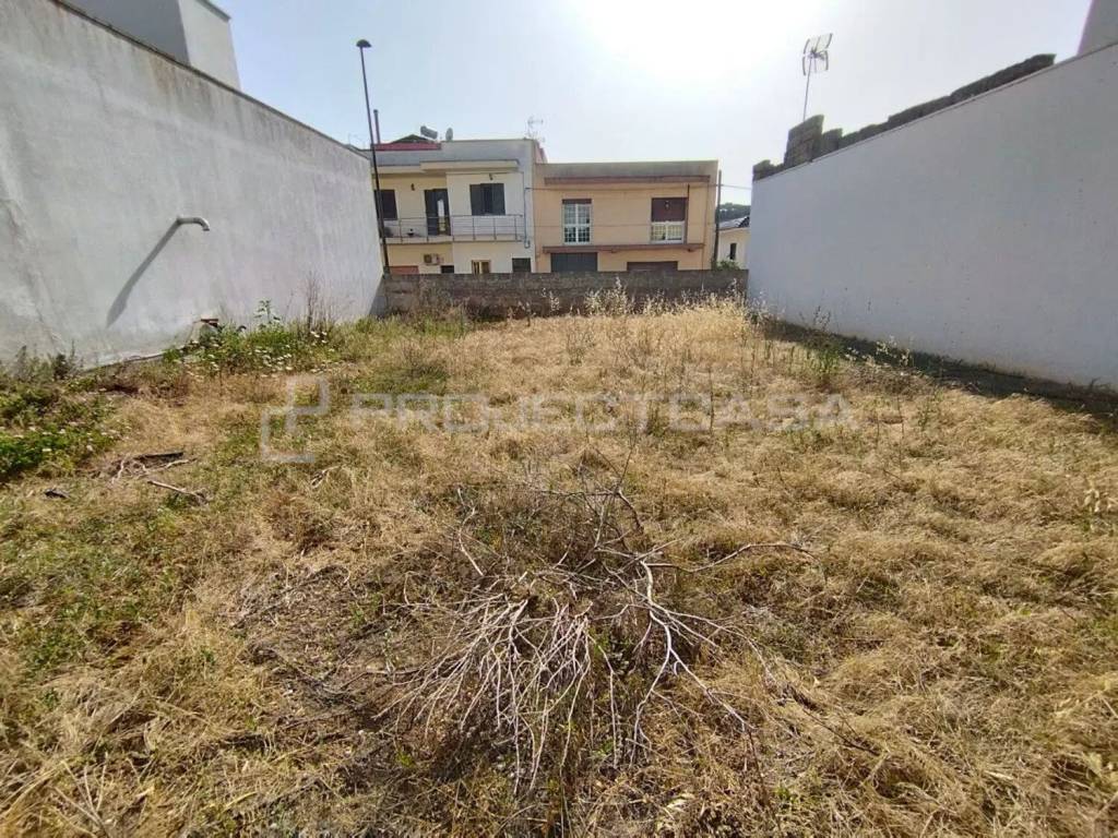 Terreno a Supersano in Via V. Alfieri - Foto 3