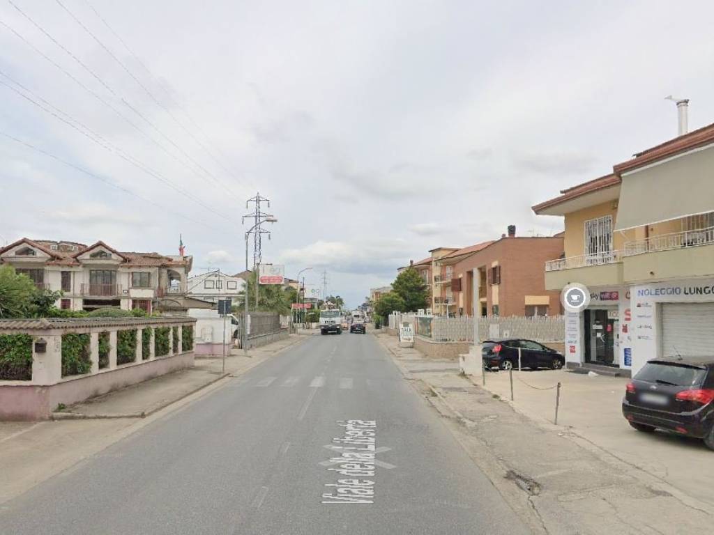 Immobile a Lusciano in Viale della Libertà - Foto 1